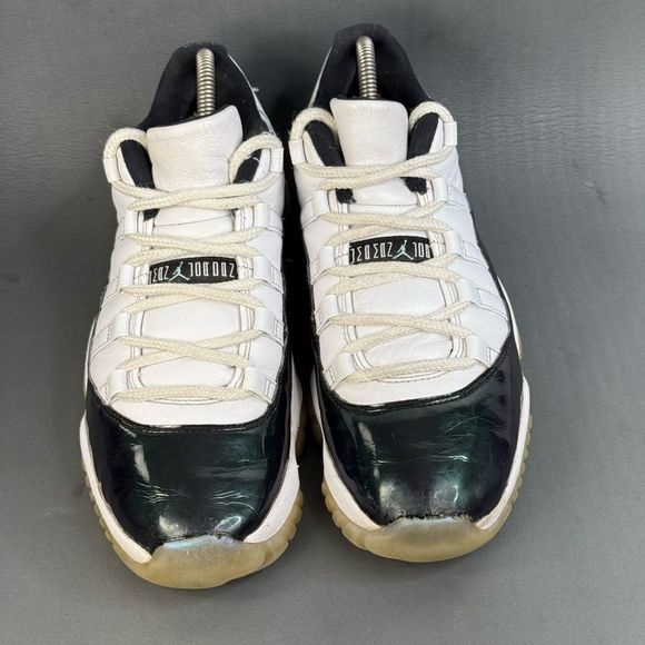 Nike Air Jordan 11 Retro Low Iridescent Emerald sneaker shoes men’s size 8.5 - Picture 3 of 9